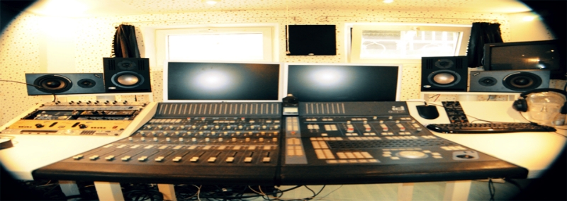 studio-10